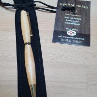 Stylo en bois d'aubépine d'Aboncourt, réalisé par M. Nemeth de Bettelainville - Prix du concours photo